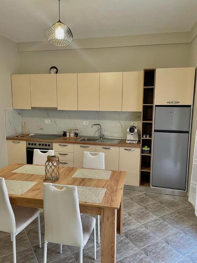 City Center Apartment Tirana Eksteriør billede