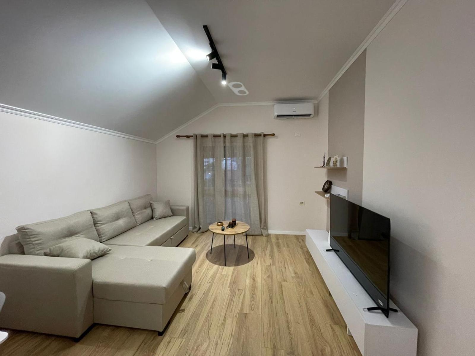 City Center Apartment Tirana Eksteriør billede