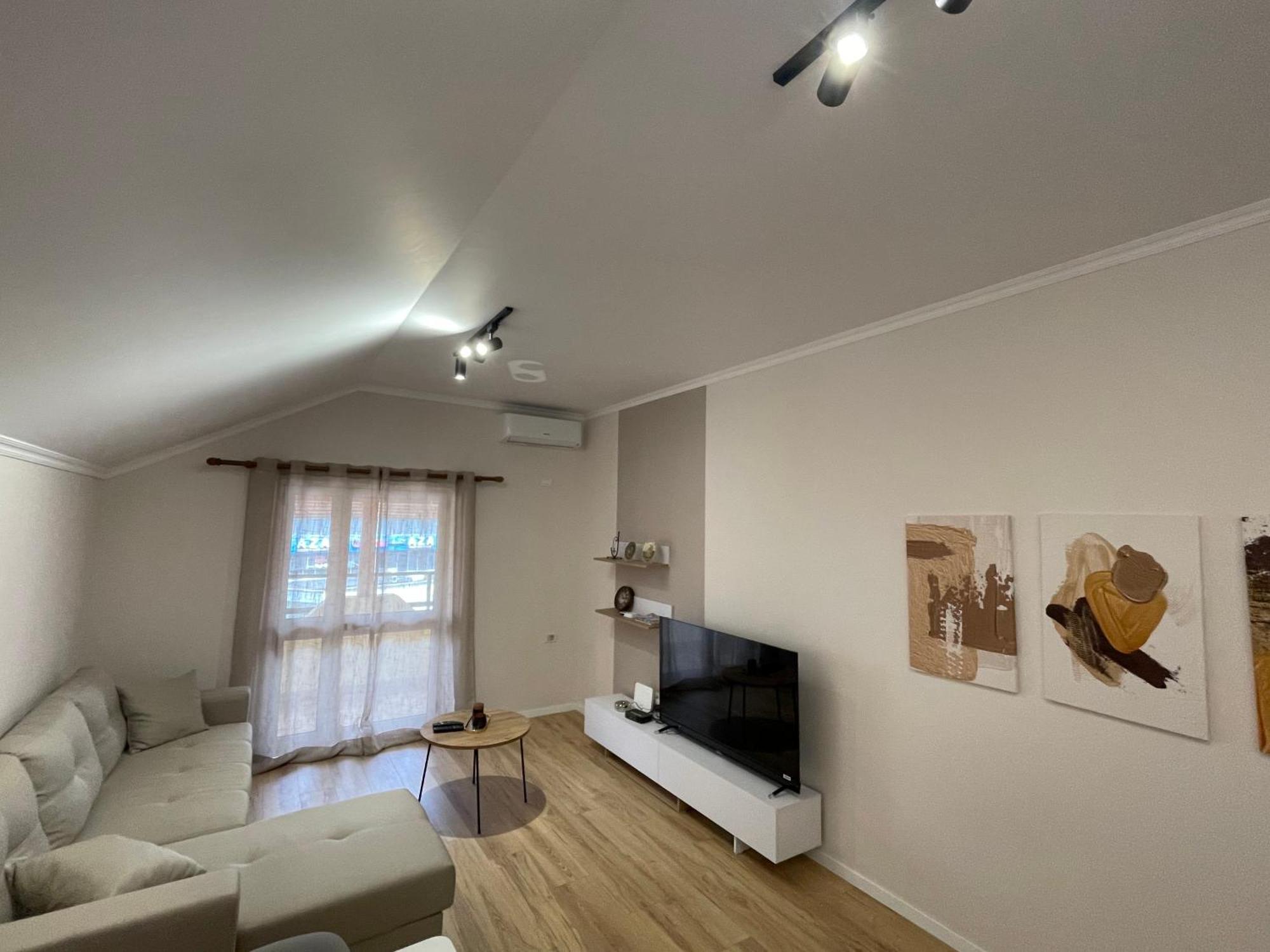 City Center Apartment Tirana Eksteriør billede